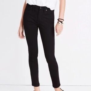 Madewell 9” High Rise Skinny Jeans in Black - Size 28